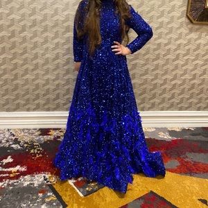 Blue Feathered Esteles Ball Gown